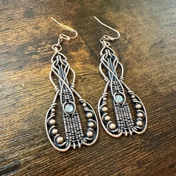 Experience Unique Elegance with Our Handcrafted Bohemian Copper Wire-Wrapped - Picture 2 of 8